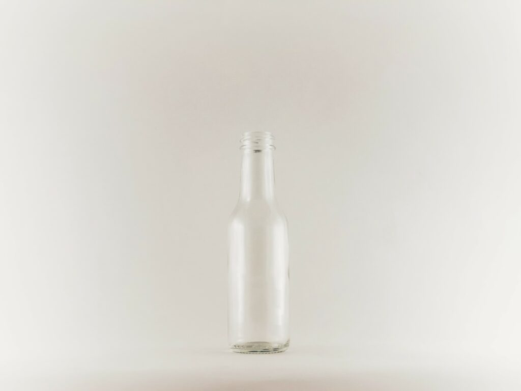 10oz (300ml) Flint Glass Woozy Sauce Bottle Round - 24-414 Neck